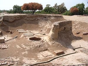 Well-And-Bathing-Platforms-Harappa
