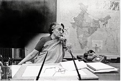 जब विपक्षी एकता ने आयरन लेडी को ‘धूल चटाई’ और अपने ही गढ़ में इंदिरा गांधी चुनाव हार गईं